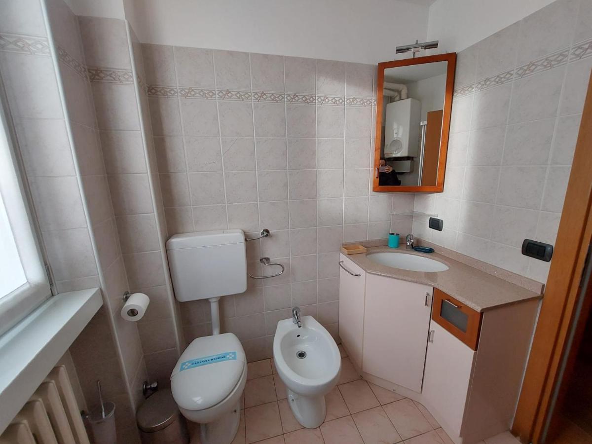 The Lake Apartment Colico Ngoại thất bức ảnh